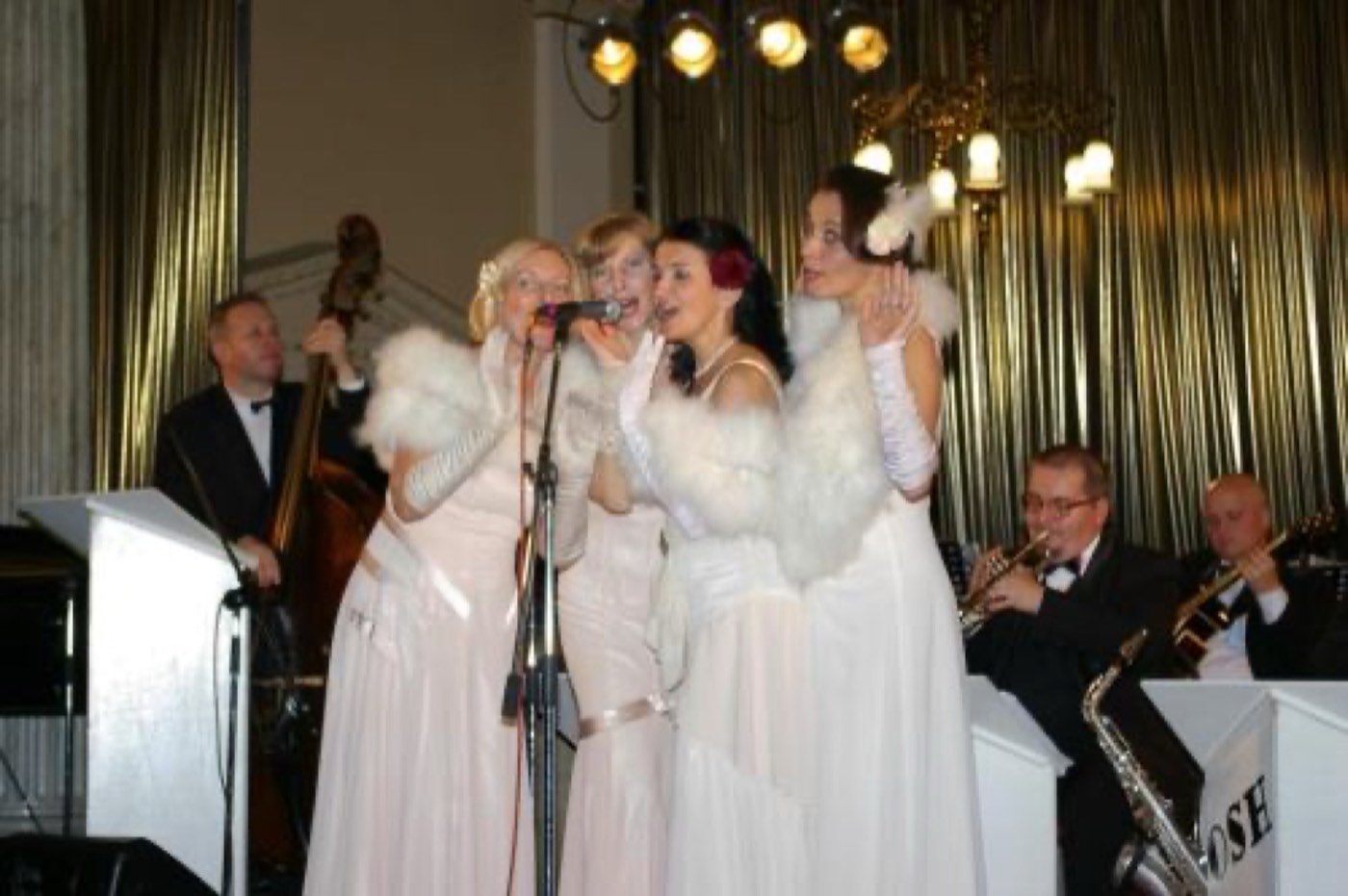 Oslava 90.výročí vzniku Československa jako samostatného státu 28.10.2008 Praha — 12