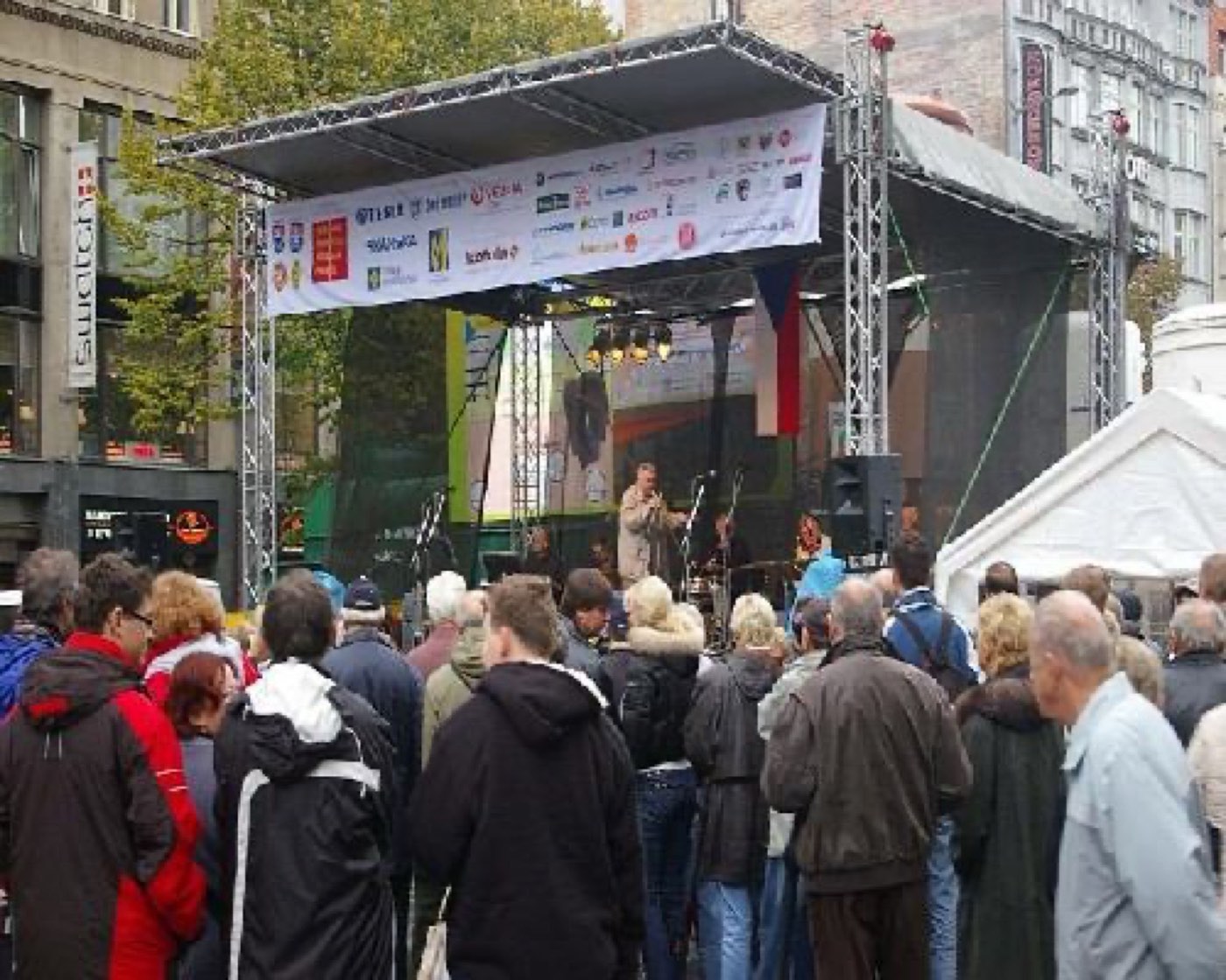 Oslava 90.výročí vzniku Československa jako samostatného státu 28.10.2008 Praha — 9