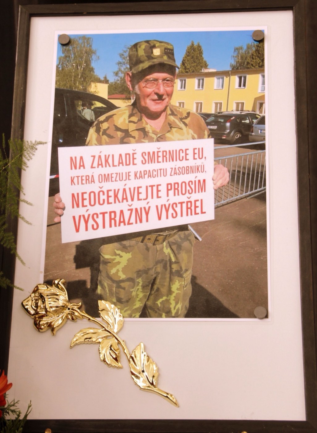 V sobotu 18.8.2018 zemřel velký tramp,velitel BOA(Brdská osvobozenecká armáda), zakladatel Klubu CI5, AGENTURY CI5 a Dobrovolných záloh AČR - později Aktivních záloh AČR. Rozloučení s panem kapitánem Jiřím Kuncem se koná ve Velké obřadní síni krematoria Strašnice dne 24.8.2018 v 11 hodin..
